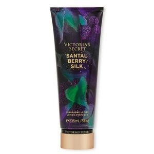 VICTORIA'S SECRET Moisturizing Fragrant SANTAL BERRY SILK Body Lotion 8 Oz NEW